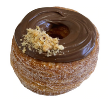 Load image into Gallery viewer, 6 Pack Mixed Gourmet Cronut Gift Box