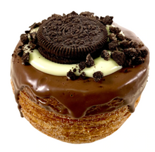 Load image into Gallery viewer, 6 Pack Mixed Gourmet Cronut Gift Box