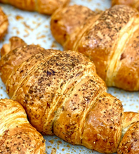 Load image into Gallery viewer, 4 Pack Cheese & Zaatar Croissant