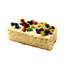 Load image into Gallery viewer, Rainbow Party Mud Cake Slice Pack