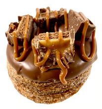 Load image into Gallery viewer, 6 Pack Mixed Gourmet Cronut Gift Box - Same Day Delivery Sydney