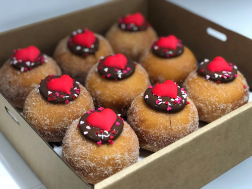 9 Pack Mini Love Filled Donuts